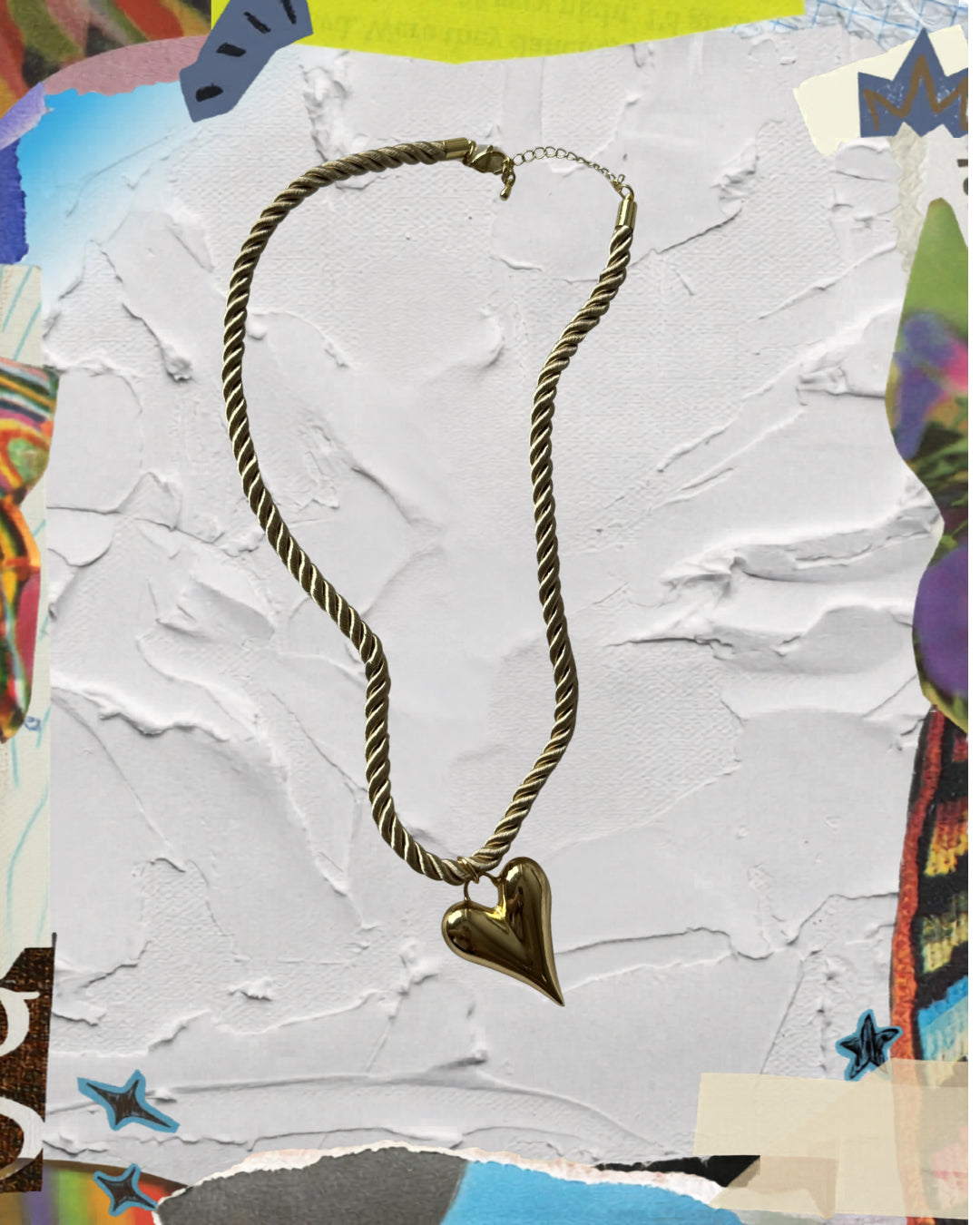 Collar corazon dorado