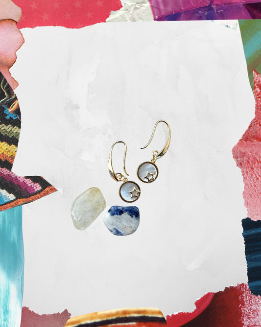 Aretes con charm de estrella