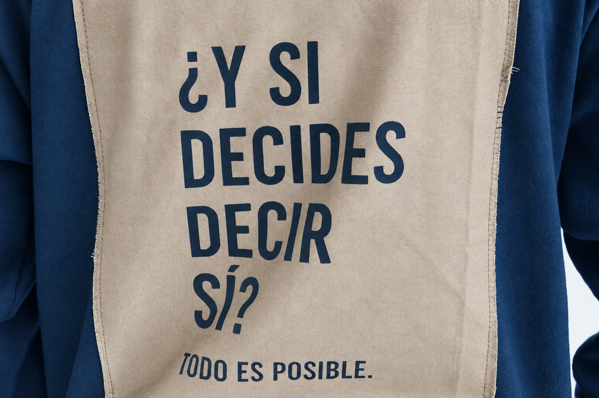Sudadera Todo es Posible