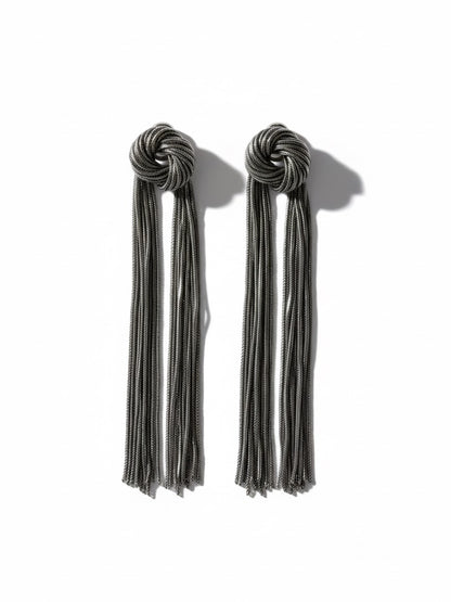 Aretes Rebel Knot