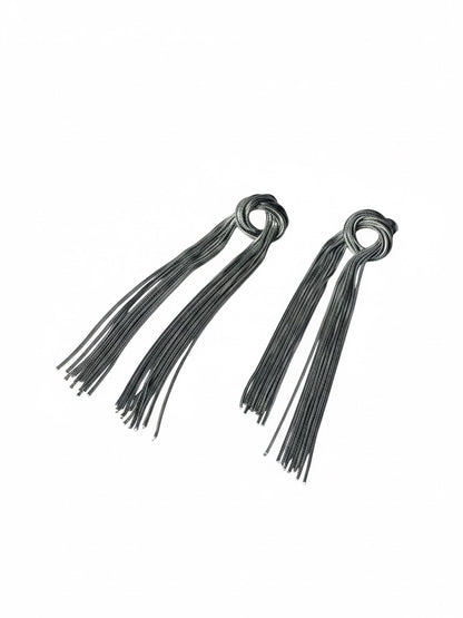 Aretes Rebel Knot