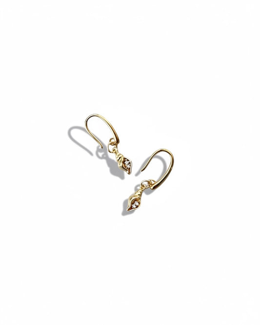 Aretes con charm de caracol
