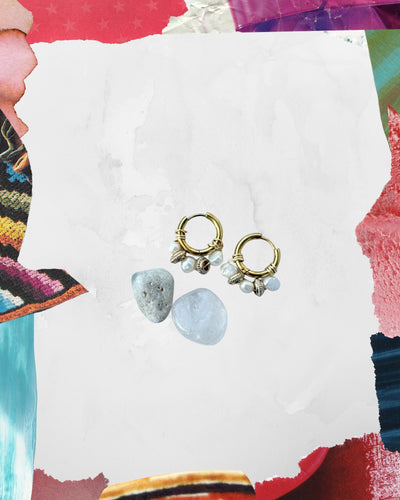 Hoops o aretes  con perla de río